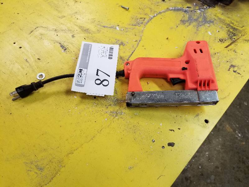 lot 87 image: Arrow Electric Stapler