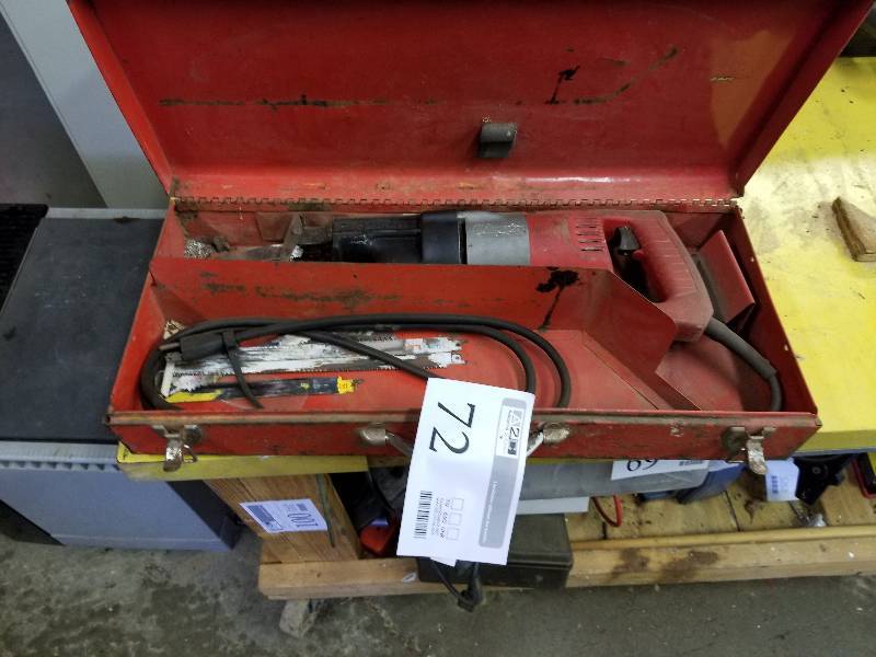 lot 72 image: Milwaukee Tools Sawzall w Case