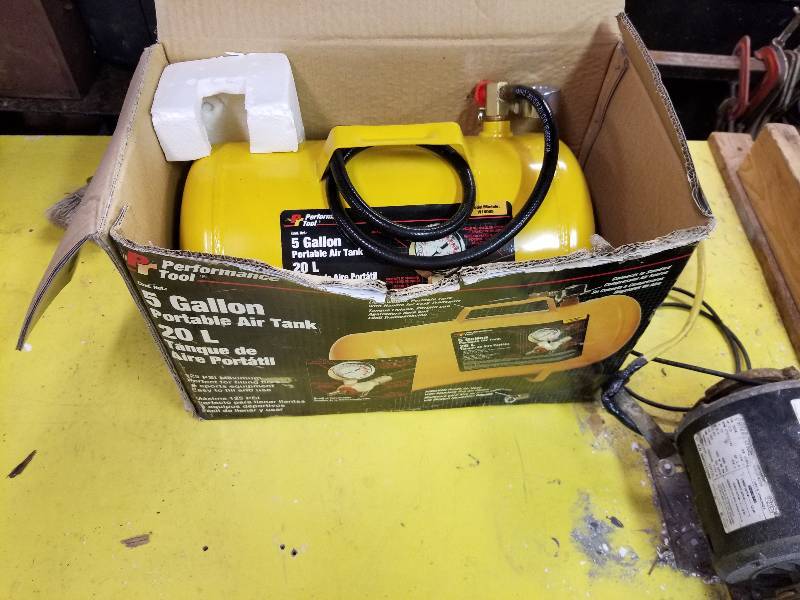 lot 52 image: Performance Tool 5-Gallon Portable Air Tank