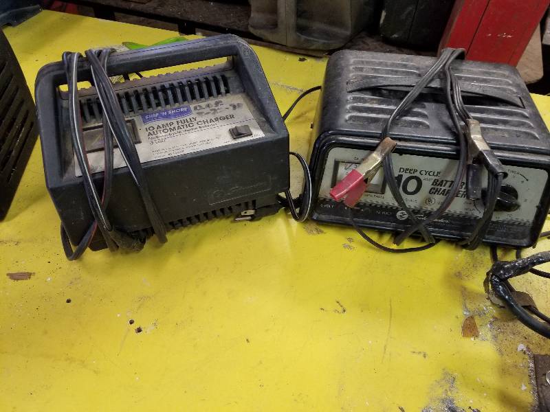 lot 50 image: Lot of (2) Battery Chargers - Ship n Shore 10A Fully Automatic 12V Deep Cycle Marine, Schumacher Deep Cycle 10A 612V