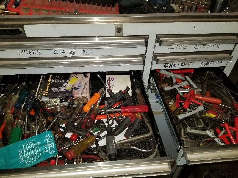 lot 112 image: Nut Drivers, Pliers, Wire Cutters, Vice Grips, And More