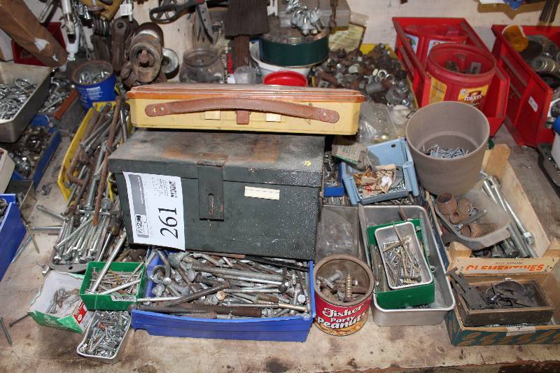 lot 261 image: Screws, Bolts, Nuts, Misc Hardware