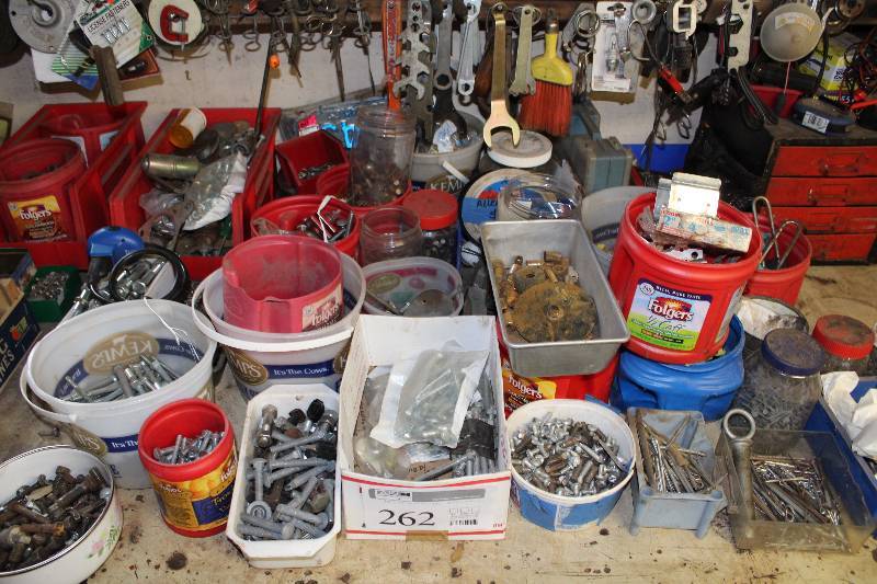 lot 262 image: Bolts, Screws, Nuts, Pins