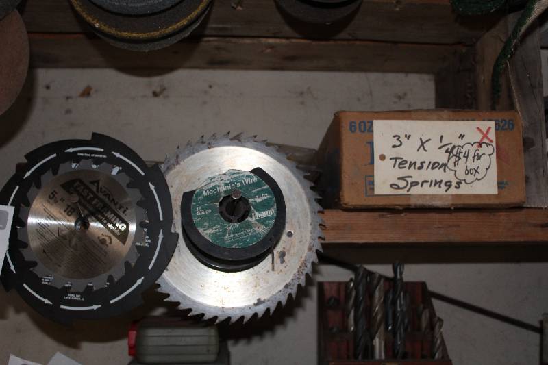 lot 243 image: Saw Blades