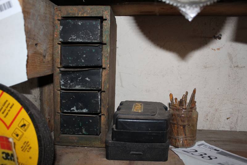 lot 238 image: Drill Bits