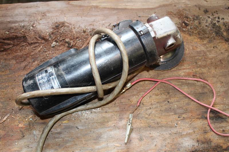 lot 200 image: Sears Craftsman Industrial 4.5in. SanderGrinder