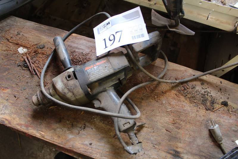 lot 197 image: Black & Decker 12in. Drill