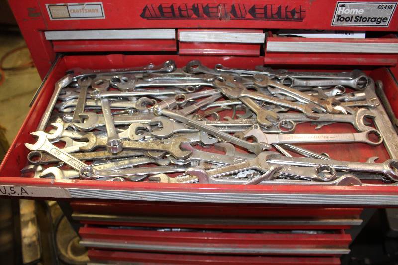 lot 187 image: Combination Wrenches