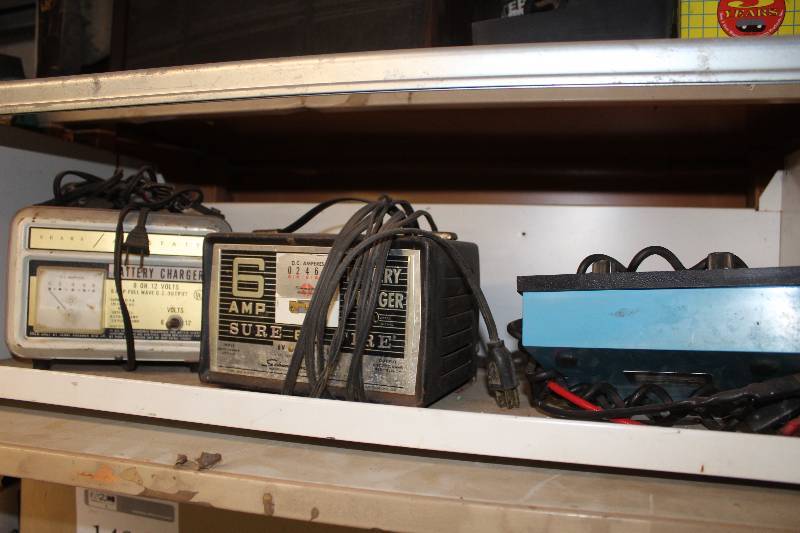 lot 148 image: Lot of (3) Battery Chargers