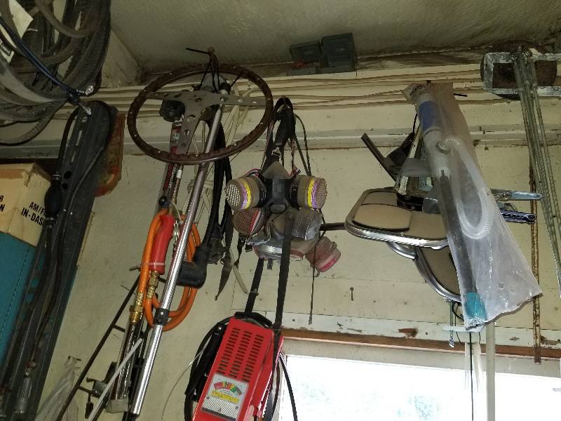 lot 279 image: Steering Wheel, Propane Hookup, Mixers, Mirrors