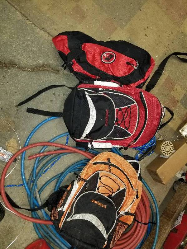 lot 307 image: Lot of (3) Backpacks