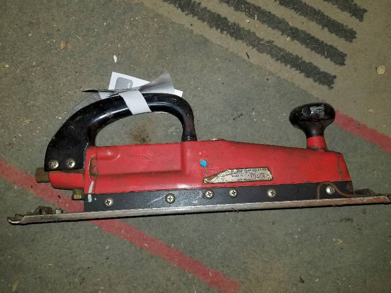 lot 285 image: Allan Air Products Dual Piston Pneumatic Plane