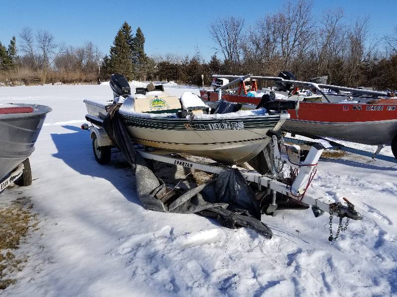 lot 10 image: 1996 Alumacraft, 16 Foot Fishing Boat w Johnson Outboard Motor & Spartan Supreme Single Axle Trailer