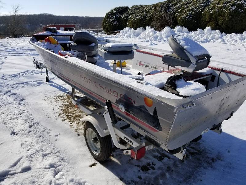 1994 Northwoods 14 foot Fishing Boat & 1994 Spartan Sport ... boat trailer harness 