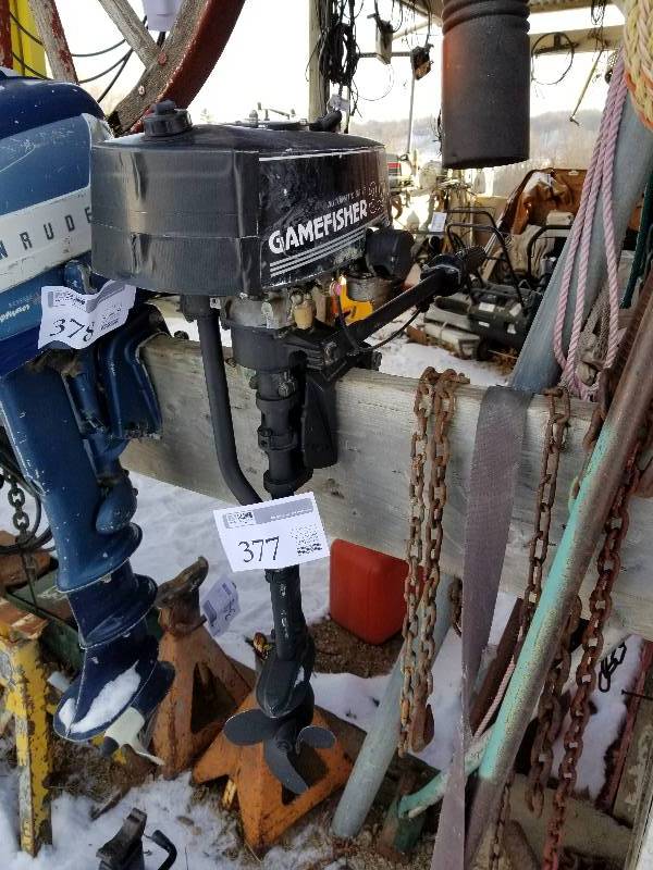 lot 377 image: Sears Gamefisher 3.0 Automatic Drive Fishing Motor w Propellor