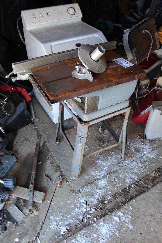 lot 354 image: Craftsman Table Saw
