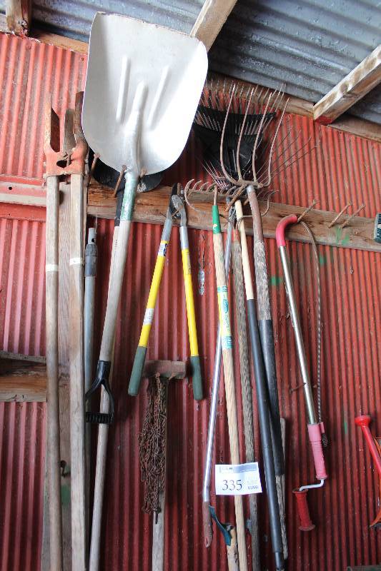 lot 335 image: Yard Tools - Shovels, Post Digger, Forks, And More