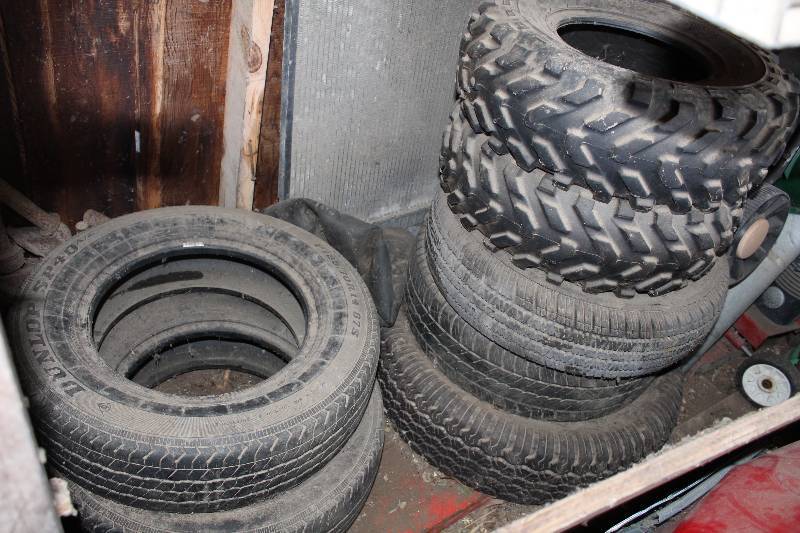 lot 338 image: Misc Tires