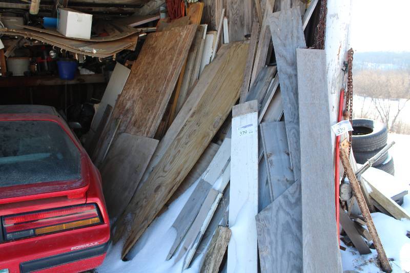 lot 339 image: Scrap Wood