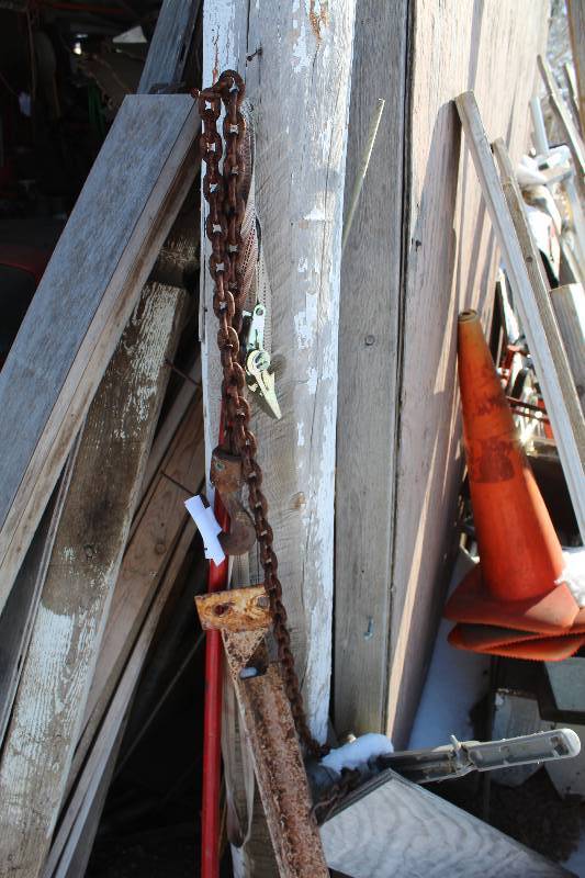 lot 329 image: Winch
