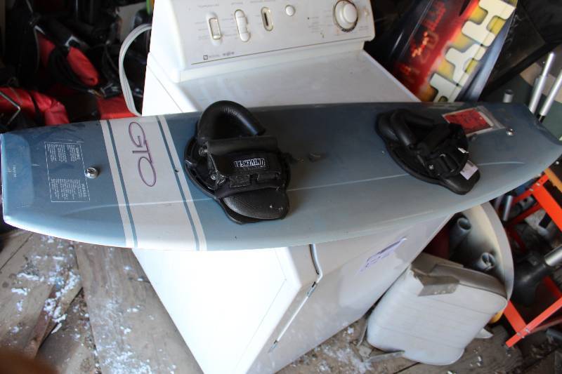 lot 386 image: Neptune GTO Water Wake Board