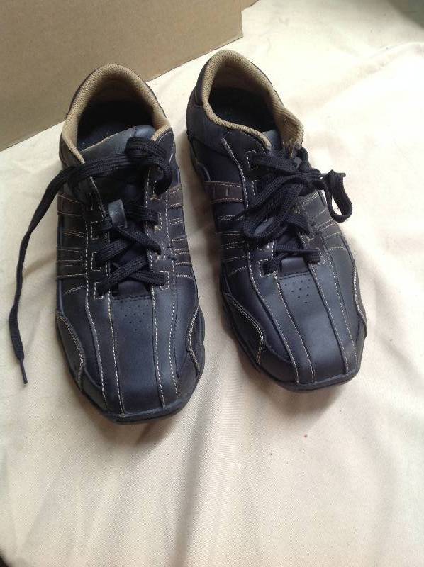 Sketcher Shoes, Size 8.5 Men