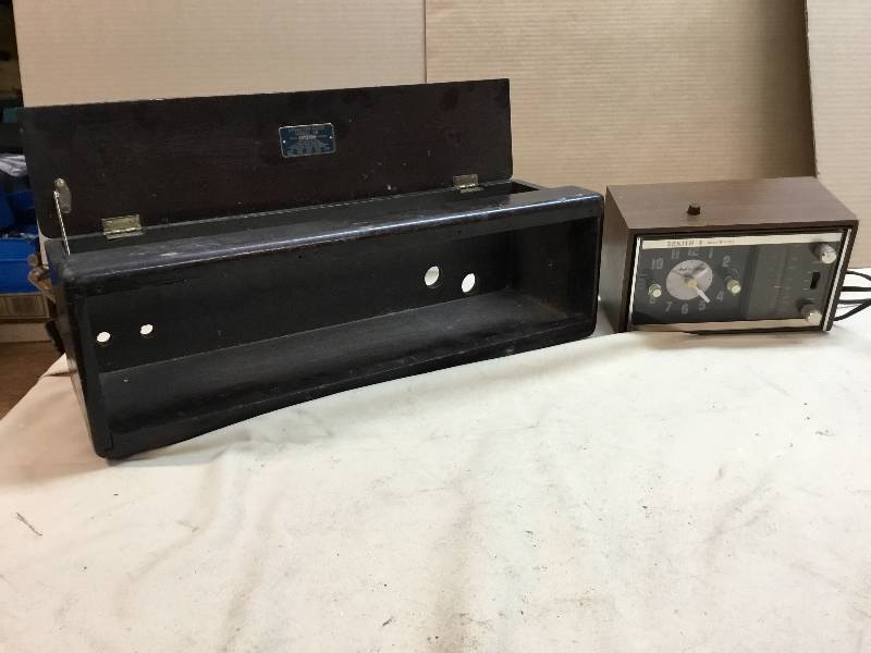 Zenith Radio, At water Model 48 speaker Box