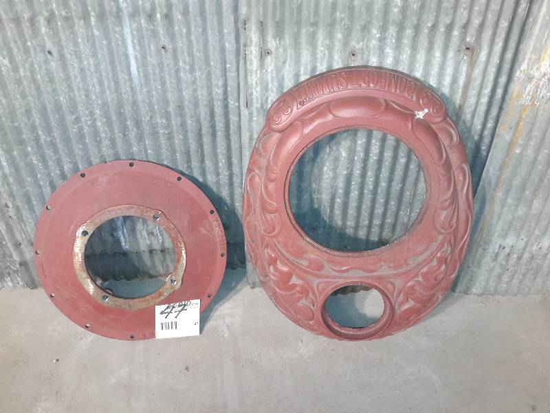 lot 47 image: 1 Steel Stove top, 1 Steel barrel Flange