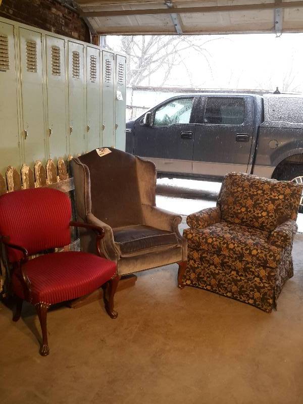lot 36 image: 3 upholstered easy and Arm Chairs as shown.