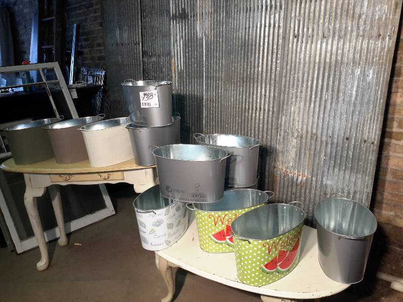 lot 130 image: Misc. Garbage and other containers.. Including Super Bowl Pepsi theme containers..