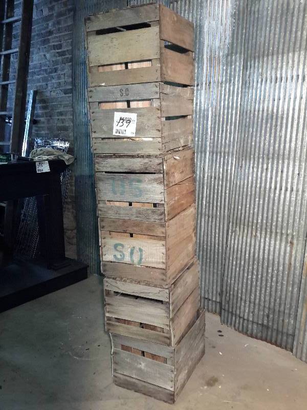 lot 139 image: 9 Wood crates
