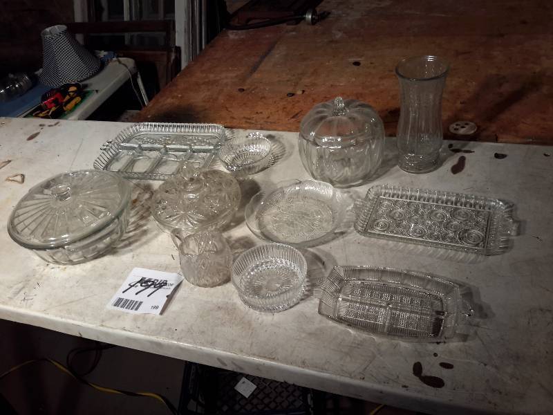 lot 199 image: Misc. Fancy Cut glass items as pictured
