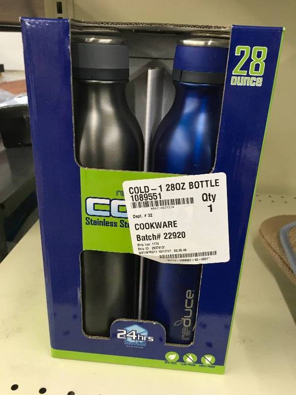 lot 563 image: CONTIGO 28OZ WATER BOTTLES
