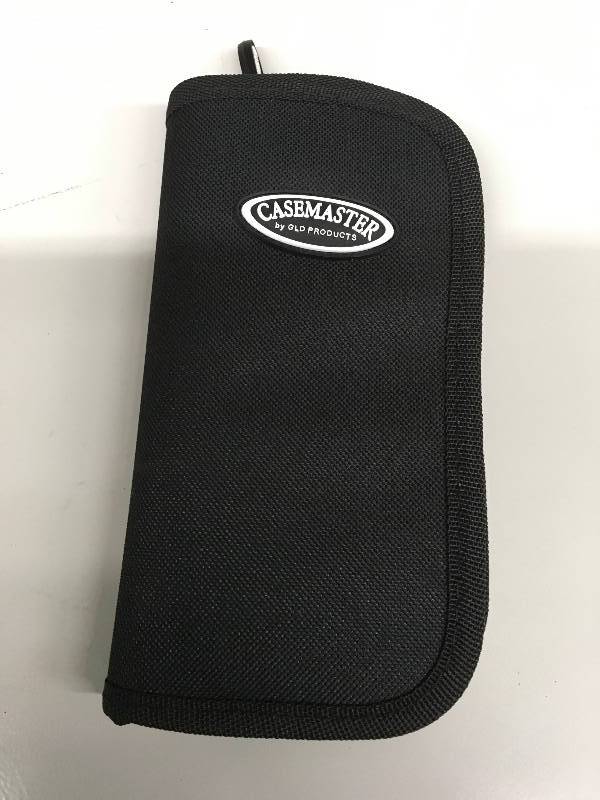 lot 571 image: BLACK NYLON DART CASE