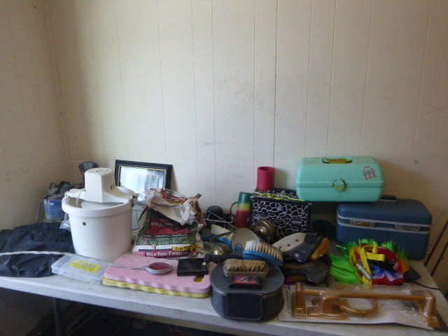 lot 32 image: Miscellaneous Items