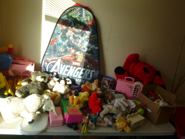lot 39 image: Miscellaneous Toys