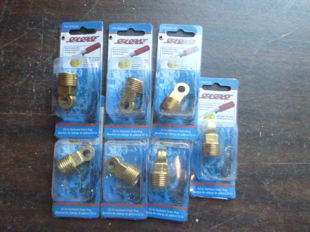 lot 105 image: 7 Seasense EZ-In Garboard Drain Plugs
