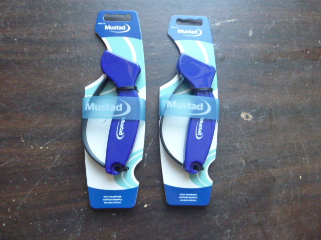 lot 108 image: 2 Mustad Multi-Sharpeners