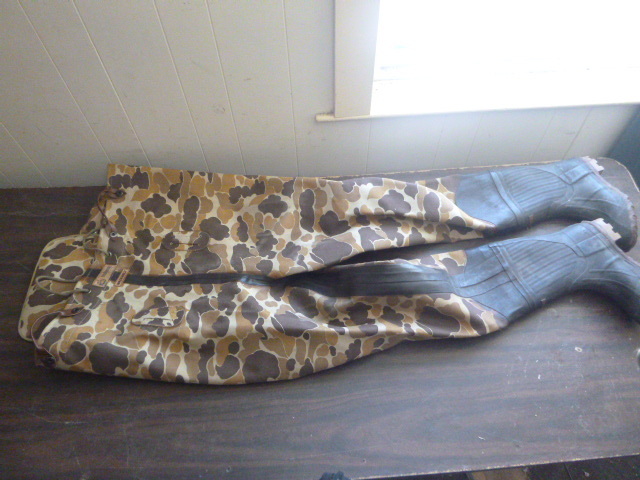 lot 112 image: Hodgman Chest Waders