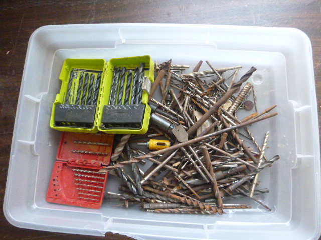 lot 142 image: Miscellaneous Drill Bits