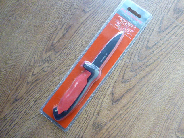lot 148 image: Redbone Performance Bait Knife