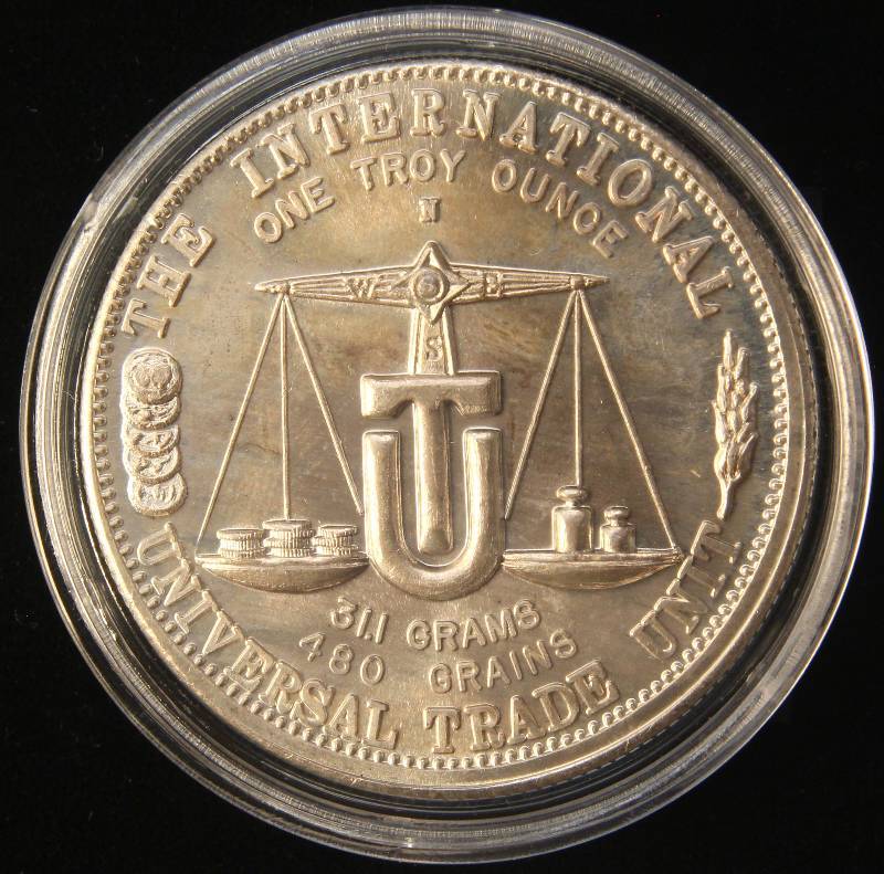 1 TROY OZ. .999 FINE SILVER 1974 WORLD TRADE UNIT IN AIRTITE