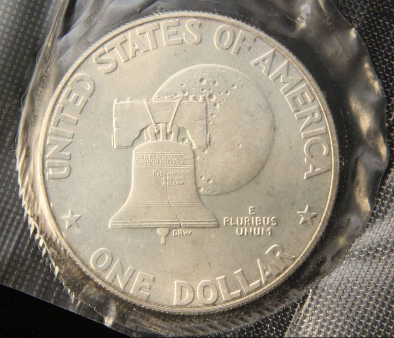 1976-S EISENHOWER 40% SILVER DOLLAR BU-UNC