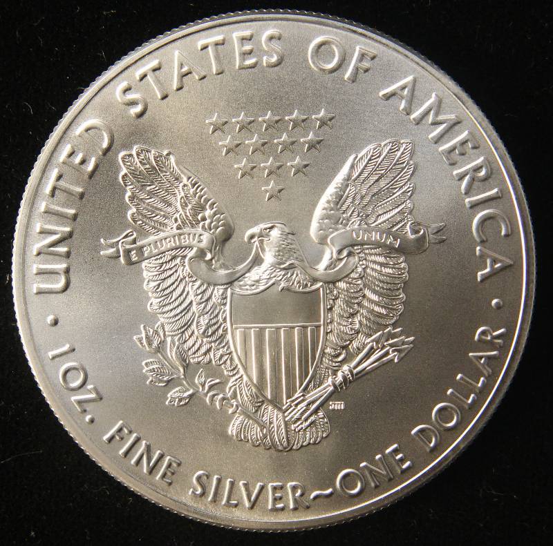 2017 AMERICAN SILVER EAGLE 1 TROY OZ. .999 FINE SILVER DOLLAR