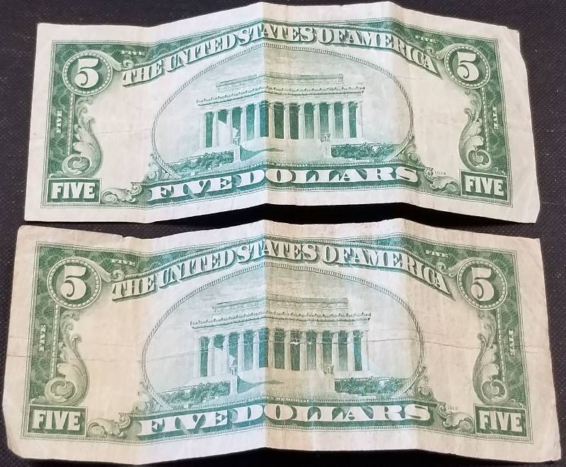 2 US $5 BLUE SEAL SILVER CERTIFICATE NOTES