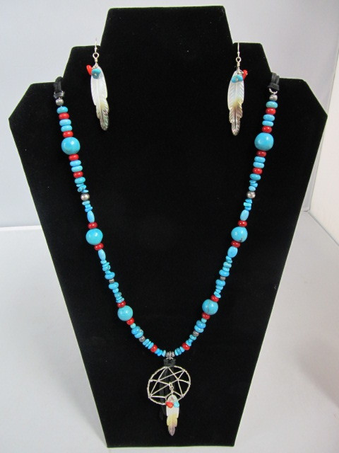 lot 67 image: Sterling Silver Turquoise & Coral Beaded Dreamcatcher Necklace wEarrings