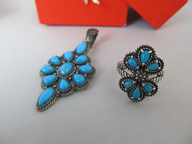 lot 15 image: Sterling Silver wTurquoise Sleeping Beauty Pendant & Ring