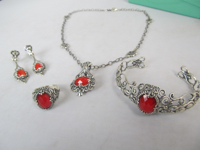 lot 30 image: Sterling Silver wRed Cut GemstoneCoral Necklace Bracelet Ring & Earrings