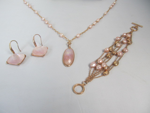 lot 104 image: Honora Bronze Genuine Pink Pearl Pendant Necklace Bracelet & Earrings