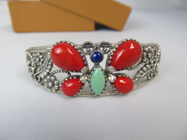 lot 140 image: Veronica Benally Sterling Silver Multi Gemstone Butterfly Bracelet & Earrings